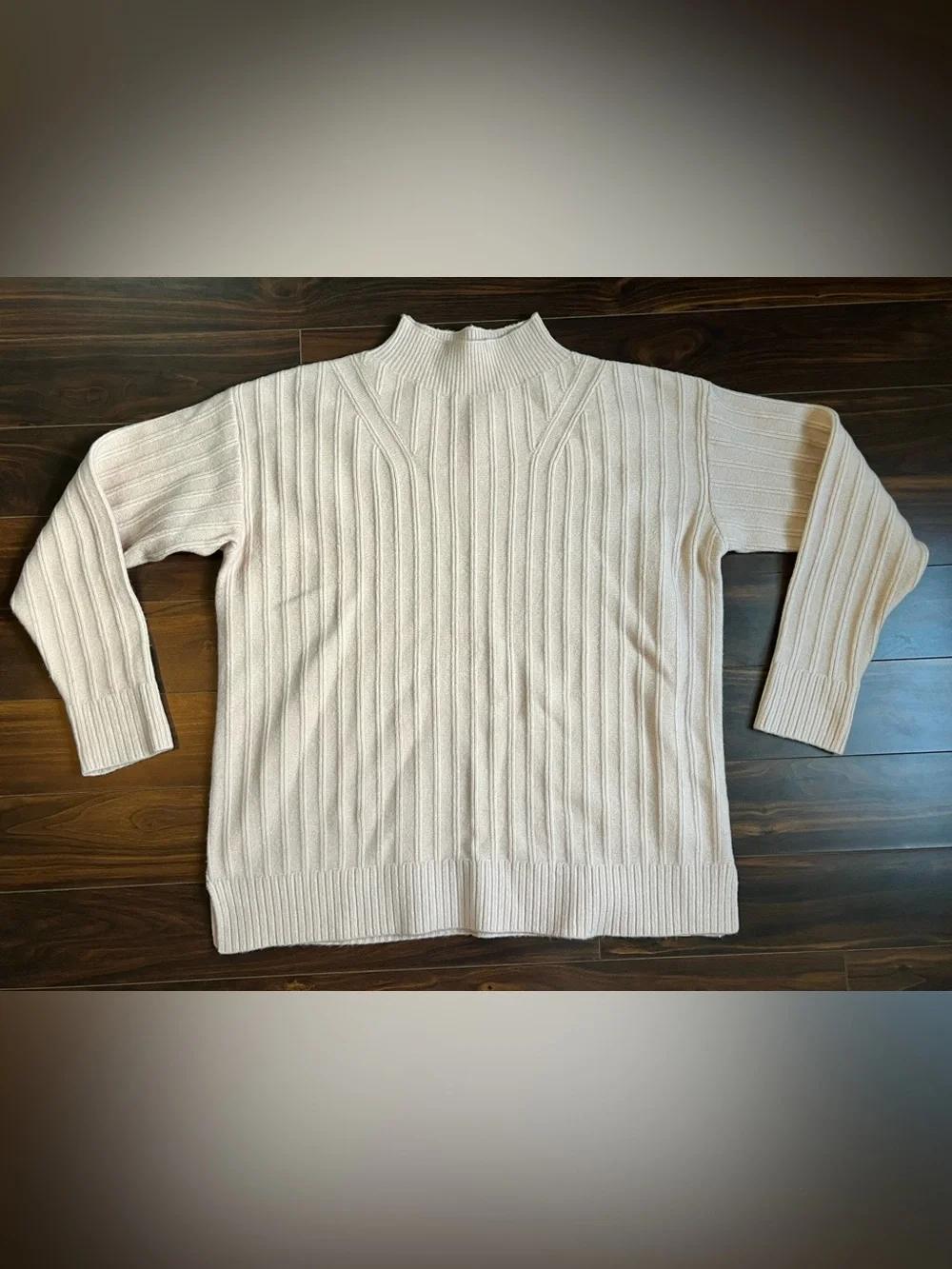 Lululemon Twin Rib Turtleneck Sweater in Feather Pink, 12, EUC - Picture 4 of 6